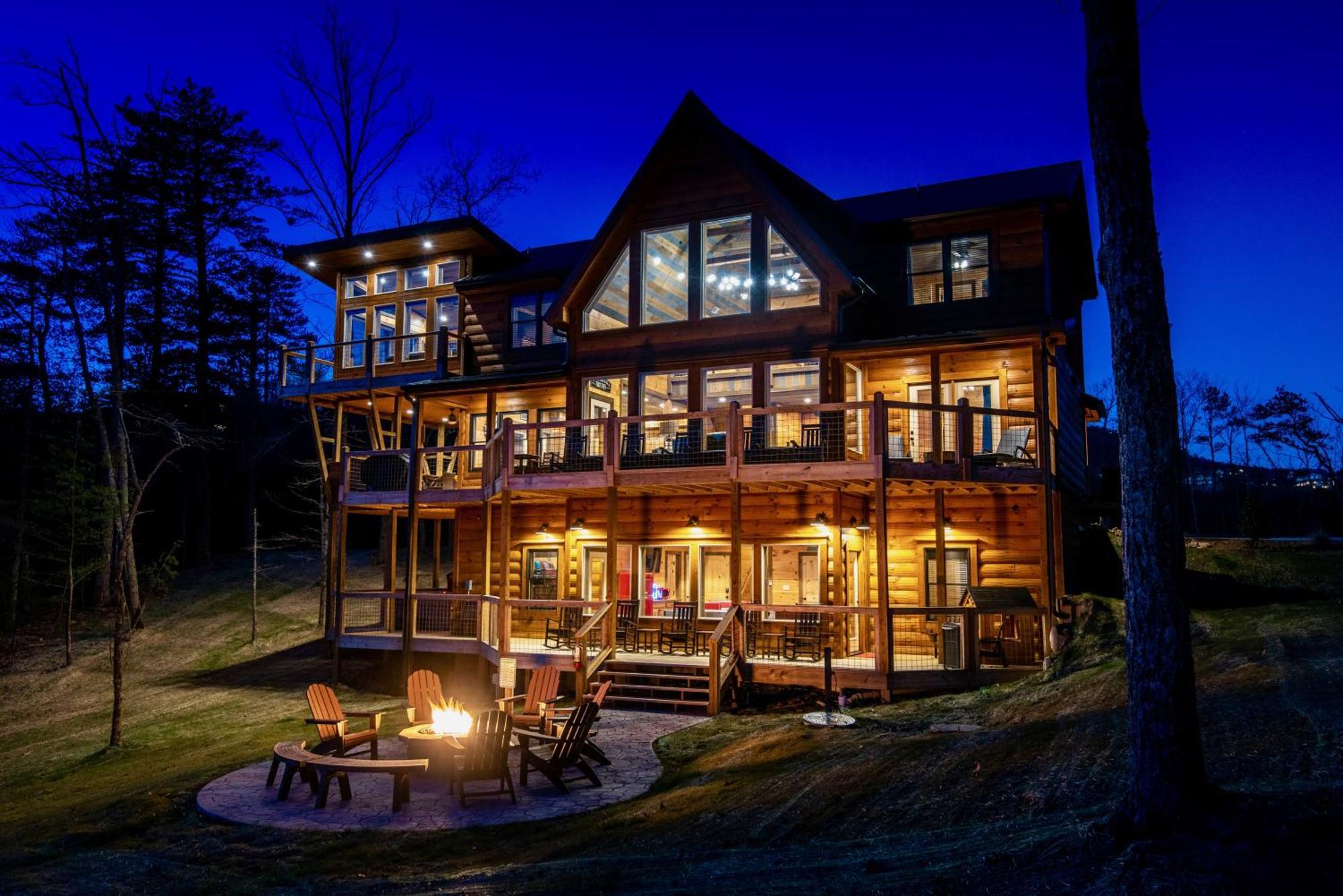 Treetop Treasure Севьервилл Экстерьер фото