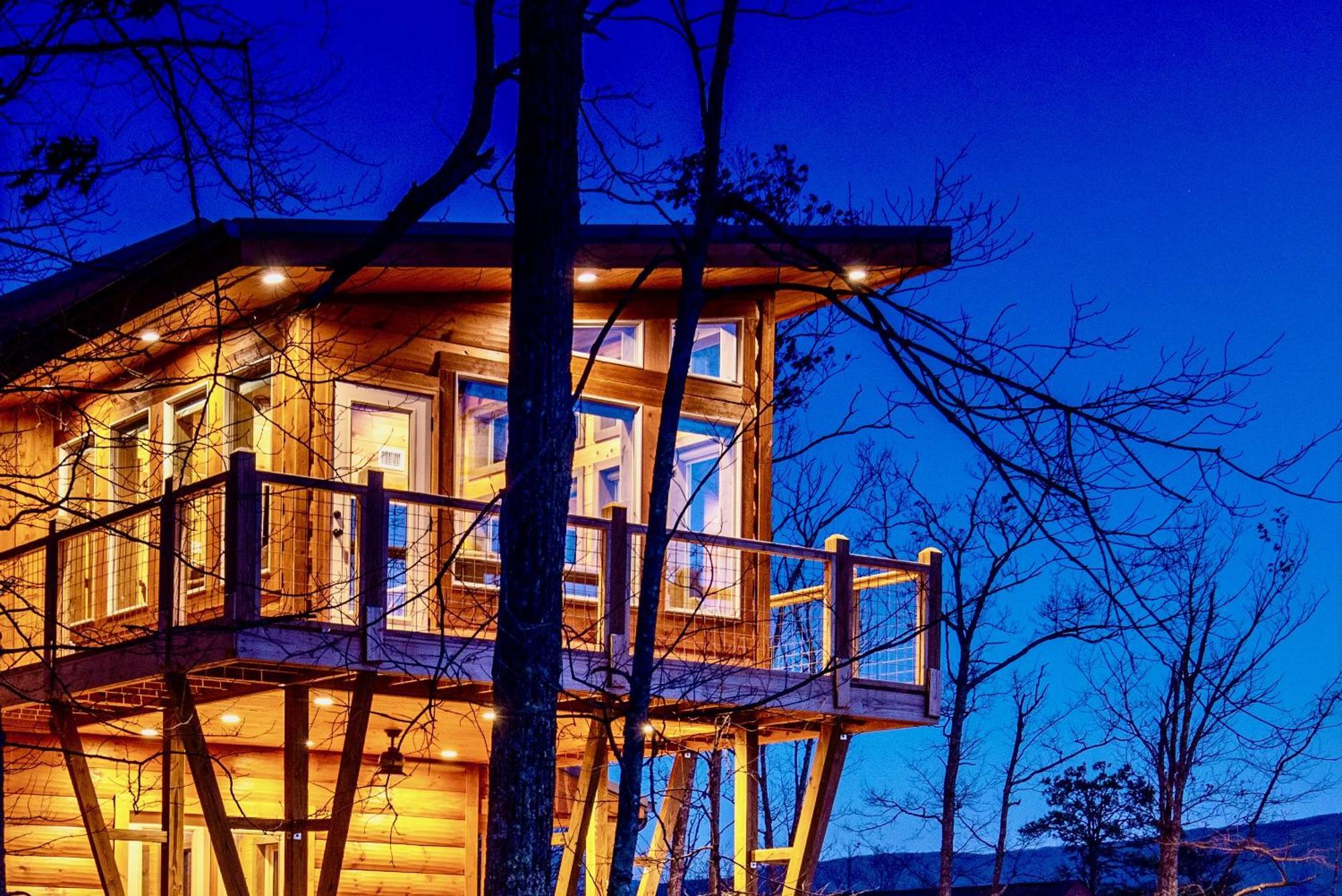 Treetop Treasure Севьервилл Экстерьер фото